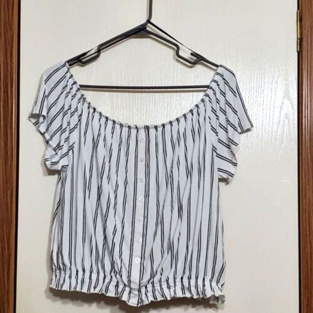 H&M Womens Sz Large Crop Top White And Black Stripe